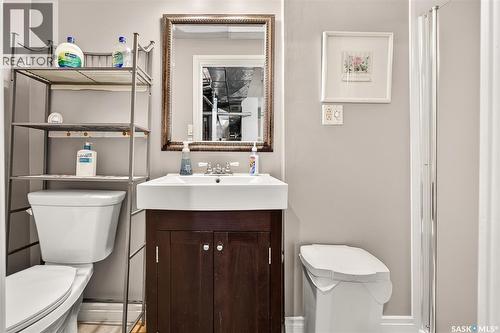 1225 Grafton Avenue, Moose Jaw, SK 