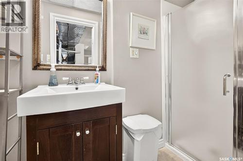 1225 Grafton Avenue, Moose Jaw, SK 