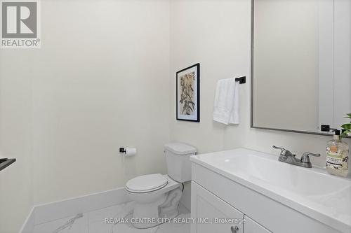 Powder room off laundry room - 53900 Heritage Line, Bayham (Richmond), ON 
