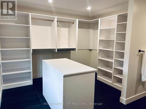 Luxury Primary Walk-in with tons of shelving - 53900 Heritage Line, Bayham (Richmond), ON 