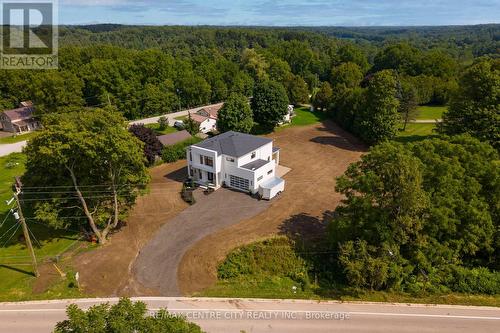 Gorgeous Setting - 53900 Heritage Line, Bayham (Richmond), ON 
