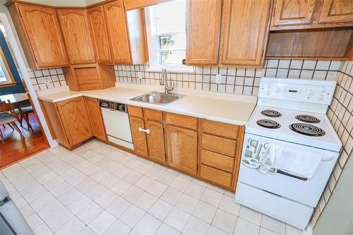 427 Truro Street, Winnipeg, MB 