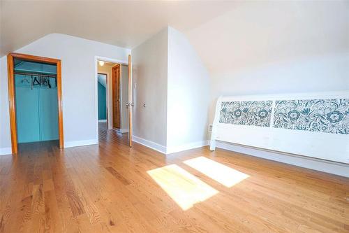 427 Truro Street, Winnipeg, MB 