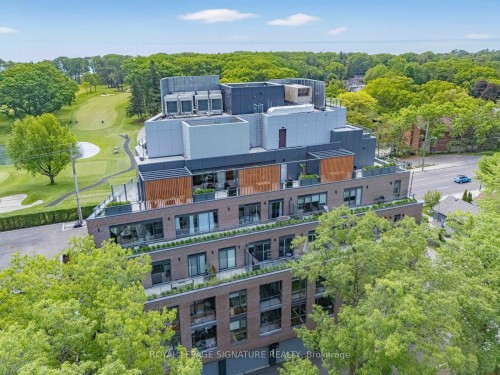 204-1316 Kingston Road, Toronto, ON 