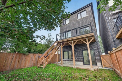 48 B Maybourne Ave Avenue, Toronto, ON 