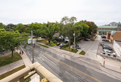 407-935 Royal York Road, Toronto, ON 