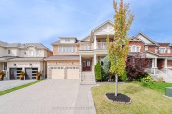 8 Farmhouse Crescent Richmond Hill, ON L4E 0K1