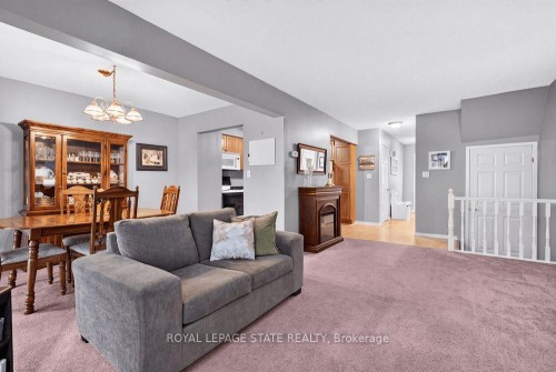 20-2 Royalwood Court, Hamilton, ON 