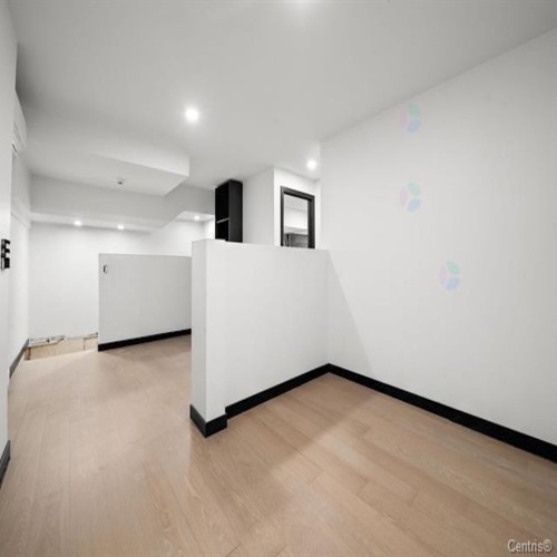 Intérieur - 8047 Rue St-Hubert, Montréal (Villeray/Saint-Michel/Parc-Extension), QC 