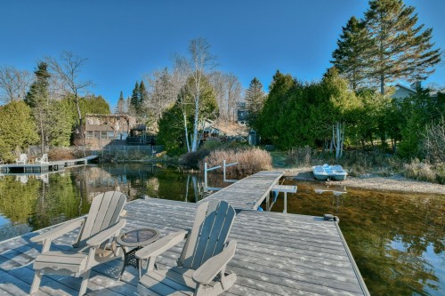 Bord de l'eau - 1727 Ch. De La Baie-Du-Lac, Saint-Sauveur, QC 