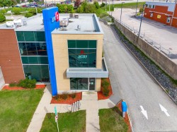 959 Rue King E.  Sherbrooke (Fleurimont), QC J1G 1E3
