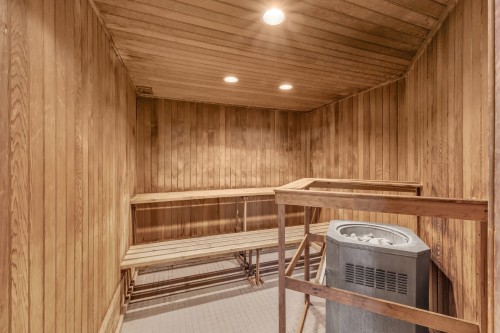 Sauna - 109-4400 Boul. Champlain, Montréal (Verdun/Île-Des-Soeurs), QC 