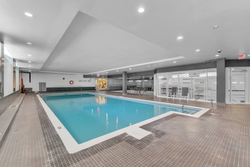Piscine - 109-4400 Boul. Champlain, Montréal (Verdun/Île-Des-Soeurs), QC 