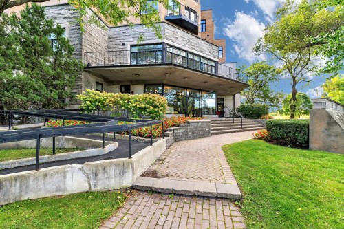 Extérieur - 109-4400 Boul. Champlain, Montréal (Verdun/Île-Des-Soeurs), QC 