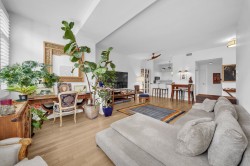 Salon - 