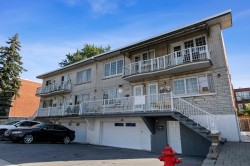 9370 Rue Airlie Montréal (Lasalle), QC H8R 2B3