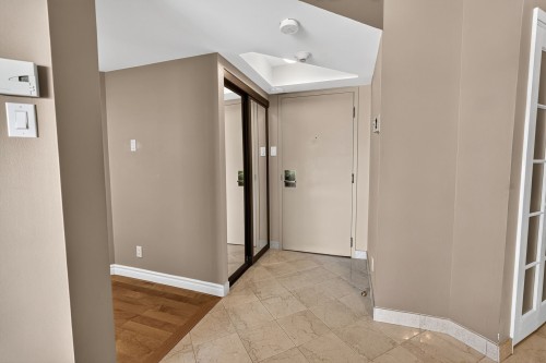 Hall d'entrée/Vestibule - 1510-201 Ch. Du Club-Marin, Montréal (Verdun/Île-Des-Soeurs), QC 