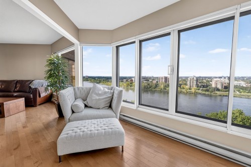 Solarium/Verrière - 1510-201 Ch. Du Club-Marin, Montréal (Verdun/Île-Des-Soeurs), QC 
