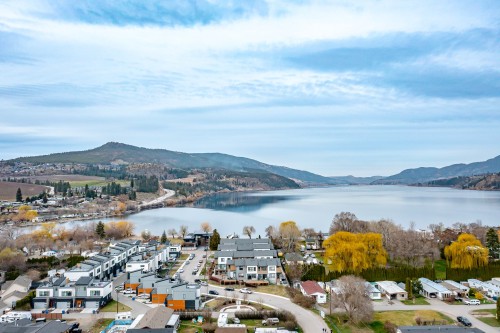 402-11581 Rogers Road, Lake Country, BC 