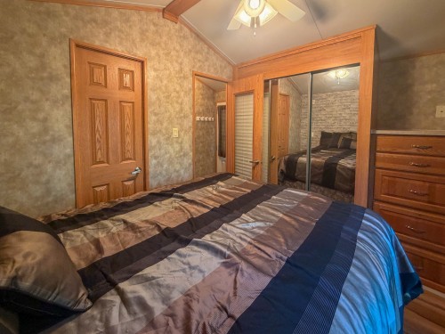 4906 Lynx Drive, Radium Hot Springs, BC 