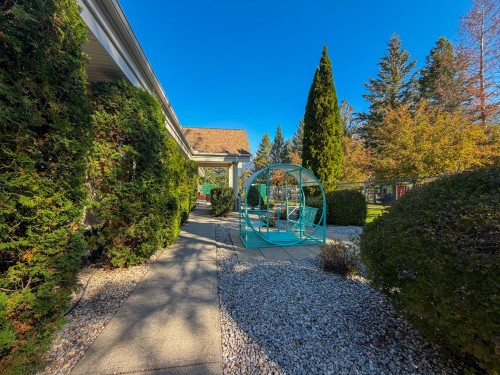 4906 Lynx Drive, Radium Hot Springs, BC 