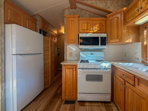 4906 Lynx Drive, Radium Hot Springs, BC 