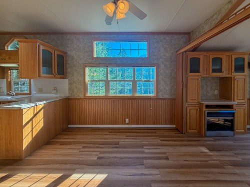 4906 Lynx Drive, Radium Hot Springs, BC 