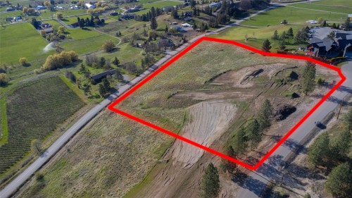 5152 Whitetail Drive, Kelowna, BC 