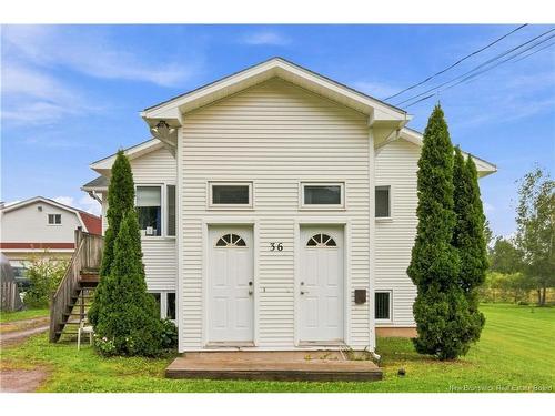 36 Lorette St, Dieppe, NB 