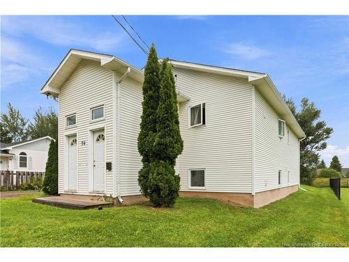 36 Lorette St, Dieppe, NB 