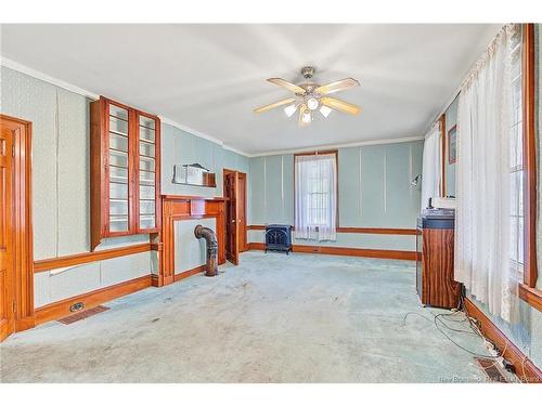 4 Yeamans Rd, Minto, NB 