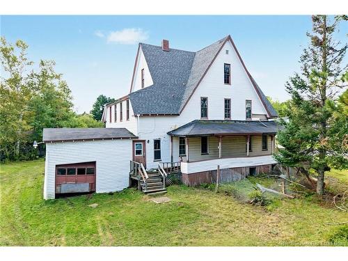 4 Yeamans Rd, Minto, NB 