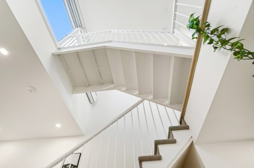 Escalier - 302-7237 Rue St-Hubert, Montréal (Villeray/Saint-Michel/Parc-Extension), QC 