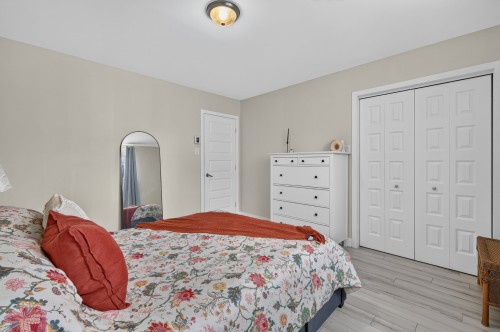 Chambre à coucher principale - 451  - 455 Boul. St-Luc, Saint-Jean-Sur-Richelieu, QC 