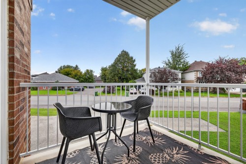 Terrasse - 451  - 455 Boul. St-Luc, Saint-Jean-Sur-Richelieu, QC 