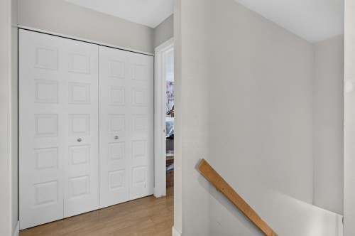 Hall d'entrée/Vestibule - 451  - 455 Boul. St-Luc, Saint-Jean-Sur-Richelieu, QC 