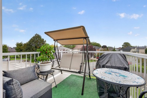 Terrasse - 451  - 455 Boul. St-Luc, Saint-Jean-Sur-Richelieu, QC 