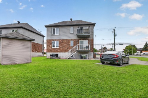 Extérieur - 451  - 455 Boul. St-Luc, Saint-Jean-Sur-Richelieu, QC 