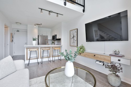 703-18 Merton Street, Toronto, ON 