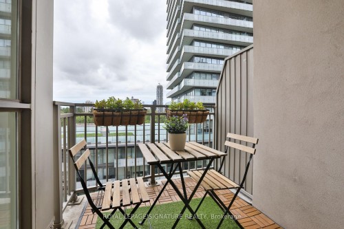 703-18 Merton Street, Toronto, ON 
