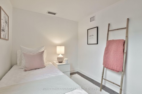 703-18 Merton Street, Toronto, ON 