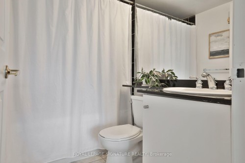 703-18 Merton Street, Toronto, ON 