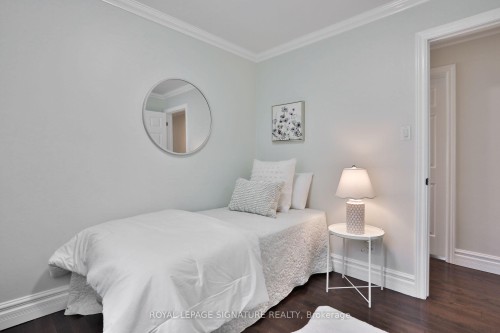 17 Flora Drive, Toronto, ON 