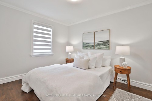 17 Flora Drive, Toronto, ON 