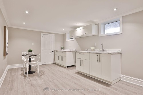 17 Flora Drive, Toronto, ON 
