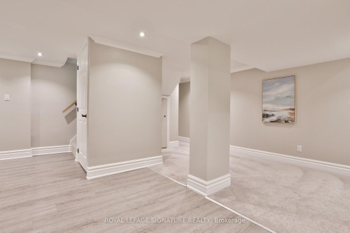 17 Flora Drive, Toronto, ON 