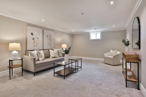 17 Flora Drive, Toronto, ON 