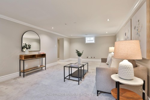 17 Flora Drive, Toronto, ON 