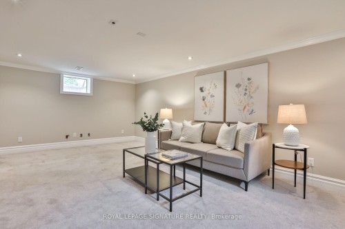 17 Flora Drive, Toronto, ON 