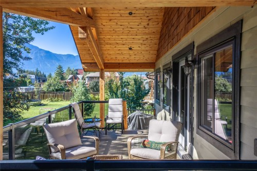 1915 Aspen Crescent, Revelstoke, BC 
